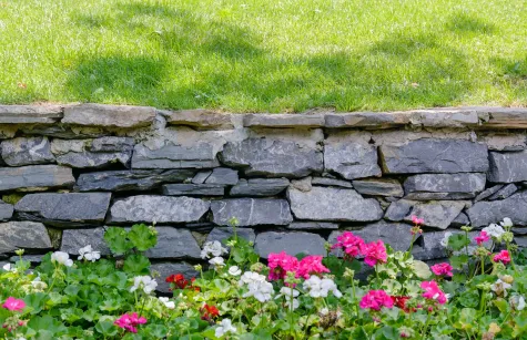 Lars Stammkötter Garten- und Landschaftsbau GmbH, Stützmauer
