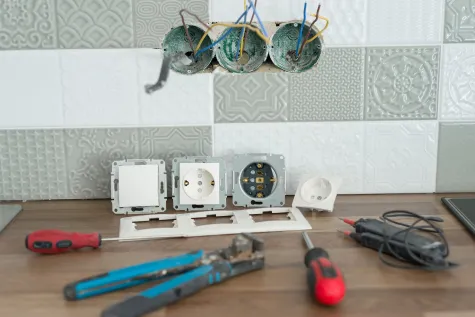 Bergles Elektro- und Sicherheitstechnik, Christian Bergles, Elektroservice