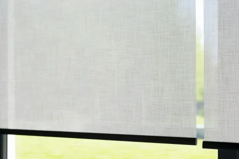 LFS Leipziger Fenster- und Sonnenschutzanlagen GmbH, Senkrechtmarkisen