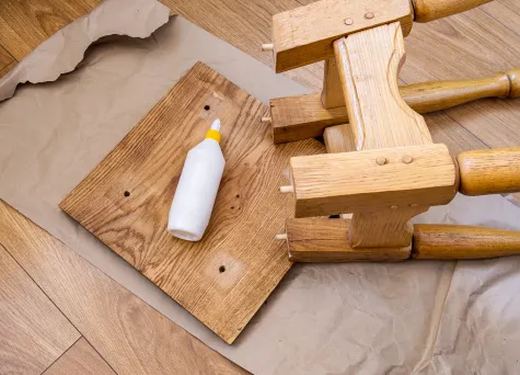 Martin Grauer Schreinermeister, Möbelreparatur