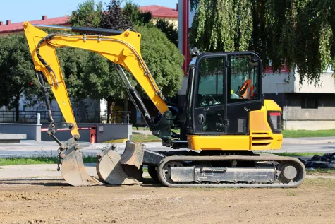 Josef Bauer, Bagger mieten, Baumaschinenverleih