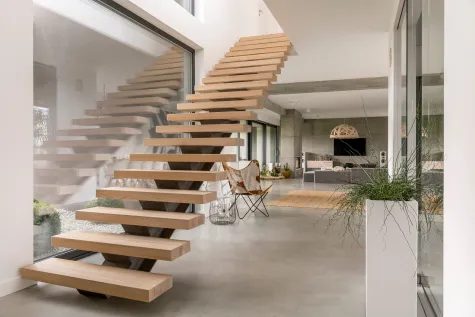 Tonnecker Innenausbau (Dirk Tonnecker), Holztreppen